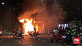 Banyak Pos Polisi di Surabaya Dibakar-Dirusak saat Demo 29 Agustus