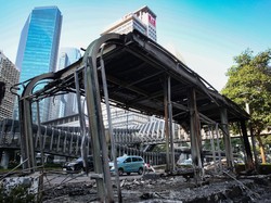 Pramono Rasakan Gas Air Mata Menyengat Saat Tinjau Langsung Sudirman-Thamrin