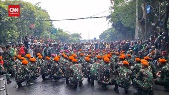 VIDEO: Massa Kembali Bergerak Demo di Mako Brimob Kwitang