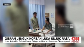 VIDEO: Gibran Jenguk Korban Luka Unjuk Rasa