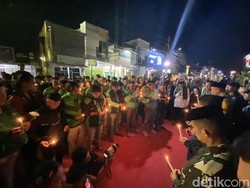 Massa Ojol Orasi di Depan Polres Parepare, Solidaritas untuk Affan-Dandi