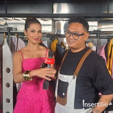 Sutardi Button Bawa Warna-warni Ekspresif di Bali Fashion Parade 2025