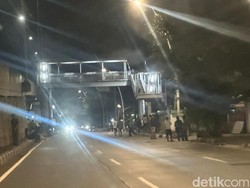 Sejumlah Massa Mendekat ke Polres Jakut, Kendaraan Diminta Putar Balik