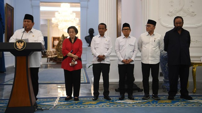 KPK usulkan pembatasan masa jabatan ketua umum partai menjadi dua periode. Megawati Soekarnoputri memimpin PDIP selama 33 tahun, terlama di Indonesia