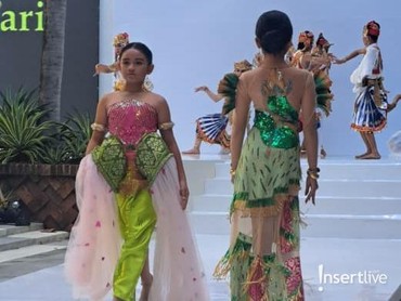 img-title Intip Sajian Koleksi Memukau Desainer Bashundari Hardy di Bali Parade Fashion 2025