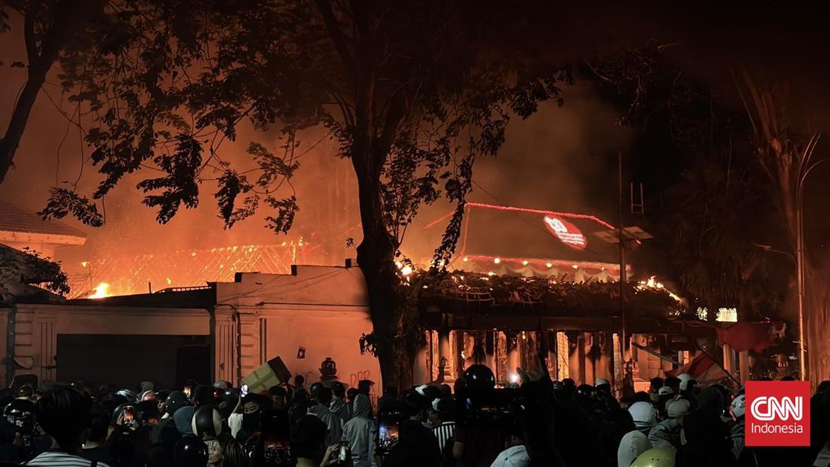 Perbaikan Gedung Grahadi yang Terbakar Imbas Demo Butuh Rp9 Miliar