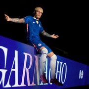 Resmi: Chelsea Rekrut Garnacho dari MU