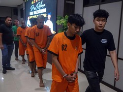 4 Tersangka Provokasi Serang Brimob Cikeas Dijerat Pasal Penghasutan-UU ITE