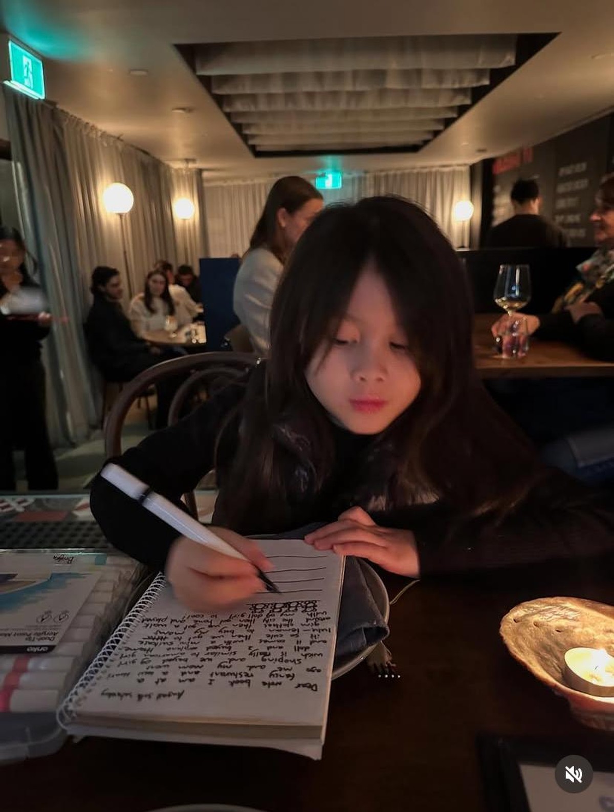 Acha Septriasa dan Bridgia Kalina