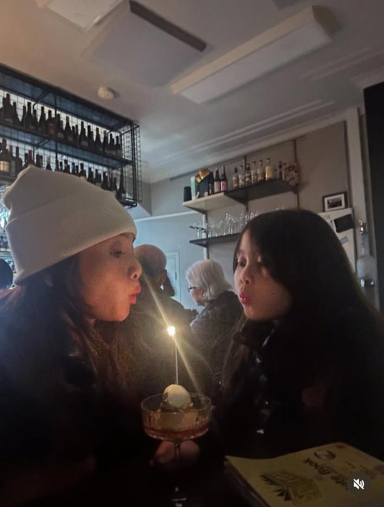 Acha Septriasa dan Bridgia Kalina Acha Septriasa dan Bridgia Kalina