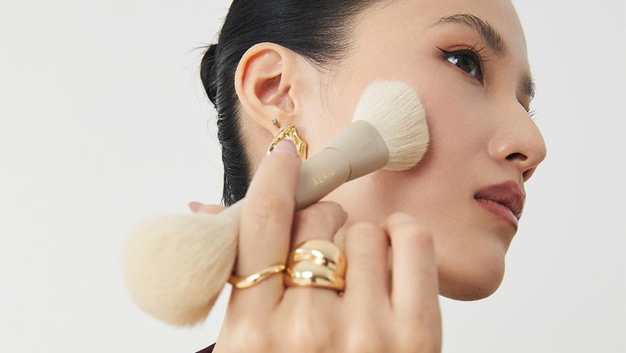 Aeris Beaute Rilis Dual-Sided Brush Set, 5 Kuas dengan 10 Fungsi