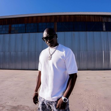 Lirik Lagu Don't Matter (Nobody Wanna See Us Together) - Akon