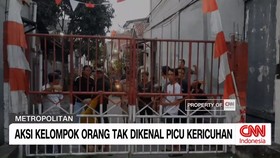 VIDEO: Kantor Polisi Diserang OTK di Bekasi, Pedagang Pilih Tutup
