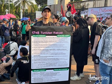img-title Andovi da Lopez Gaungkan 17+8 Tuntutan Rakyat ke Pemerintah dan DPR