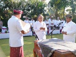 Pesan Bupati Gianyar Usai Lantik I Gusti Bagus Jadi Sekda
