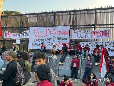 img-title Demo di Indonesia Ramai Disorot Netizen Korea, Begini Katanya