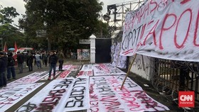 Demo di DPR dan UIN Ciputat Hari Ini Berakhir Damai 