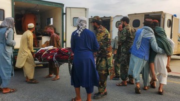 Smrtonosni potresi prizadeli Afganistan, zahtevali več sto življenj