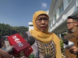 Khofifah Bantah Kabar Rumah Emil Dardak Dijarah-Dibakar: Itu Kantor Wagub