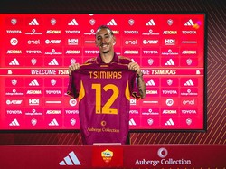 AS Roma Pinjam Kostas Tsimikas dari Liverpool