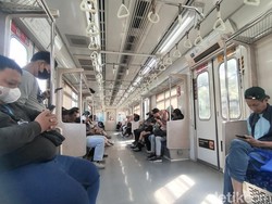 Tak Seperti Biasanya, KRL Bogor-Jakarta Kota Tiada Berdesakan Pagi Ini