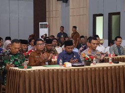 Jaga Situasi Kondusif, Mahasiswa hingga Ojol di Dumai Deklarasi Damai