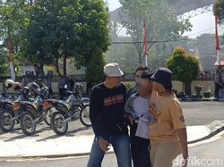 Video Siswa SMA di Pangkep Bawa Busur-Celurit Saat Ikut Demo