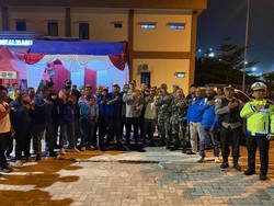 Jamin Situasi Aman, Polres Priok Patroli Skala Besar Bareng TNI dan Warga