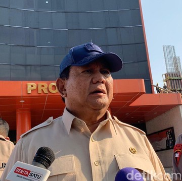 Presiden Prabowo Minta Polisi yang Jadi Korban saat Demo Dinaikkan Pangkat dan Pernyataan Lainnya