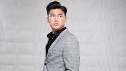 Ini 7 Potret Anrez Adelio yang Dituding Aktor Inisial A Hamili Seorang Wanita Bikin Heboh