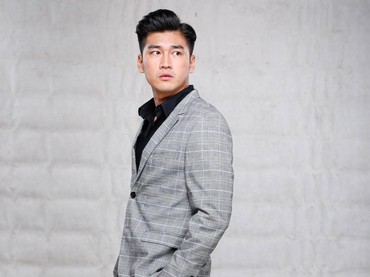img-title Ini 7 Potret Anrez Adelio yang Dituding Aktor Inisial A Hamili Seorang Wanita Bikin Heboh