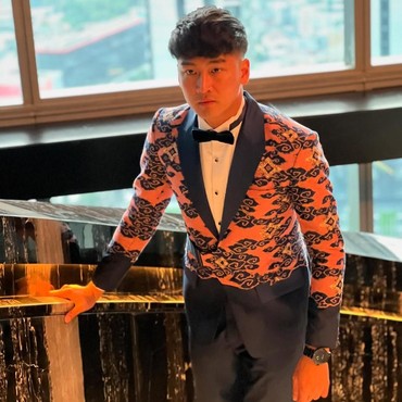 Diduga Hamili Kekasih & Ogah Tanggung Jawab, Ini 7 Potret Aktor Anrez Adelio Disorot