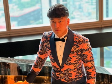 Diduga Hamili Kekasih & Ogah Tanggung Jawab, Ini 7 Potret Aktor Anrez Adelio Disorot