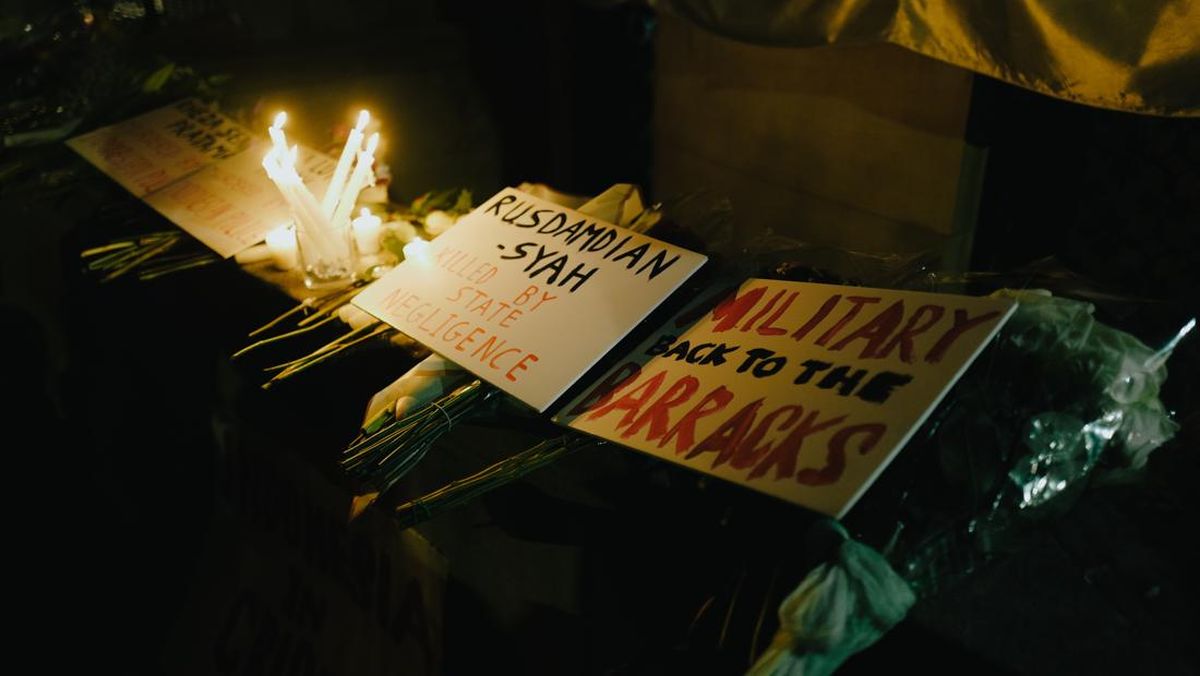 Ratusan Diaspora di New York dan Melbourne Long March Dukung Demo RI