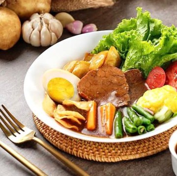 Mengenal Selat Solo, Tampilannya Mirip Steak Tapi Asli dari Indonesia