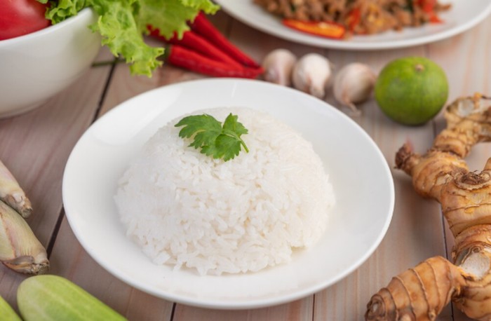 Penderita diabetes tidak wajib hindari konsumsi semua karbohidrat/Foto: freepik.com/8photo