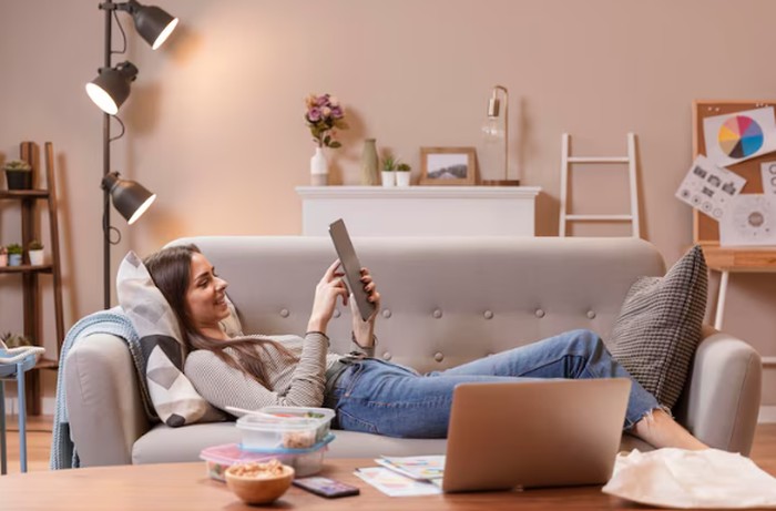 Leo jago ubah hobi jadi side hustle. Mereka mengubah passion menjadi peluang bisnis/Foto: freepik.com/freepik