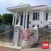 Rumah Uya Kuya Jadi Spot Foto Usai Dijarah, Rumah Eko Dijaga Ketat