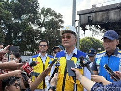 Menteri PU Temui Pramono, Mau Bantu Perbaiki Halte Bus TJ