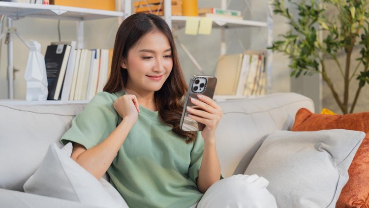 Orang Tua Gen Z Lebih Percaya TikTok saat Pilih Sekolah, Kok Bisa? Orang Tua Gen Z Lebih Percaya TikTok saat Pilih Sekolah, Kok Bisa?