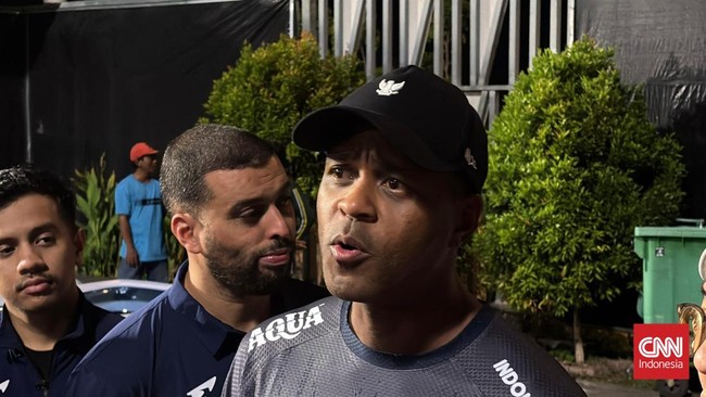Pelatih Timnas Indonesia Patrick Kluivert merasa tidak senang dengan keputusan Kuwait yang membatalkan pertandingan melawan skuad Merah Putih.