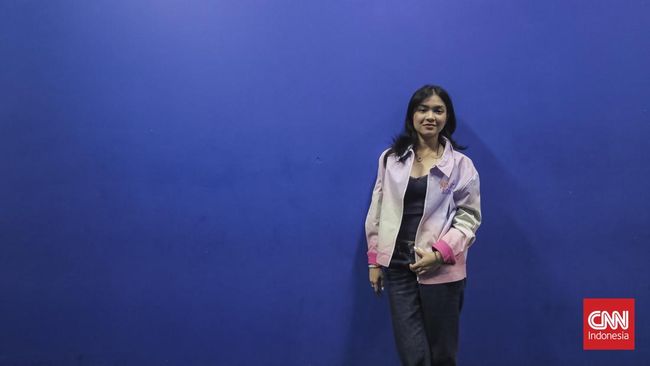 Jasmine Nadya mengungkapkan sejumlah lagu yang membantu dirinya mendalami peran Alya dalam Rangga & Cinta.