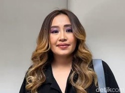 Pinkan Mambo Curhat Pendapatan Bisnis Usai TikTok Matikan Fitur Live
