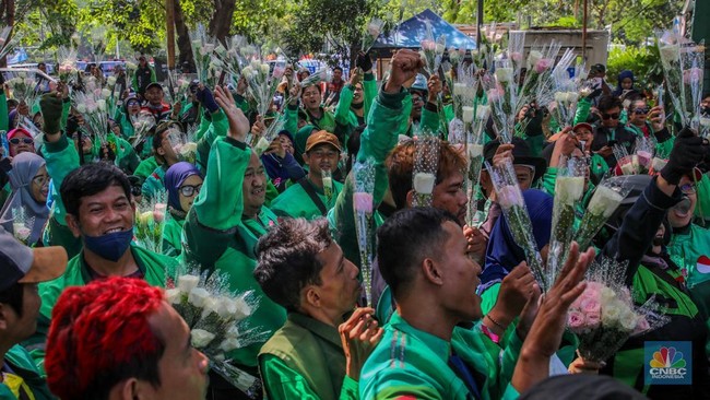 Saham GOTO Anjlok dan Balik ke Gocap Imbas Keputusan Prabowo