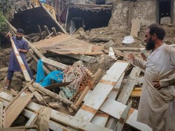 Pilu 1.400 Orang Tewas Akibat Gempa di Afghanistan