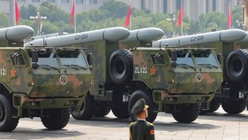 Siaga Perang dengan AS, Iran Mau Beli Rudal Anti-Kapal dari China