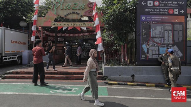 Pramono Tawarkan Gratis 2 Bulan ke Pedagang Pindah di Blok M Hub Gubernur DKI Jakarta Pramono Anung menawarkan pedagang Plaza 2 Blok M untuk pindah ke Blok M Hub dengan gratis dua bulan. Fasilitas lebih baik dan nyaman.