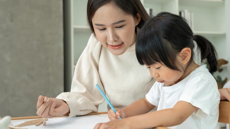 Mengulik Materi Pelajaran Anak Kelas 1 SD untuk Mengajarkan Si Kecil saat di Rumah