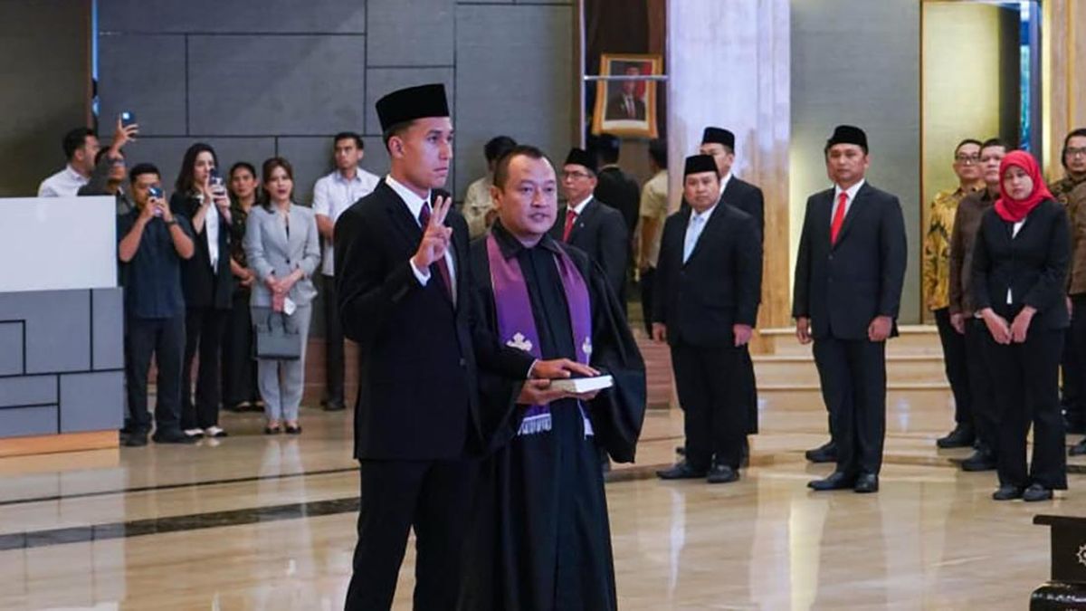 FOTO: Sumpah Sudah Diucap, Miliano Jonathans Resmi WNI