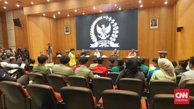 Mahasiswa Desak Dasco Telepon Kapolri Bebaskan Pedemo Ditahan